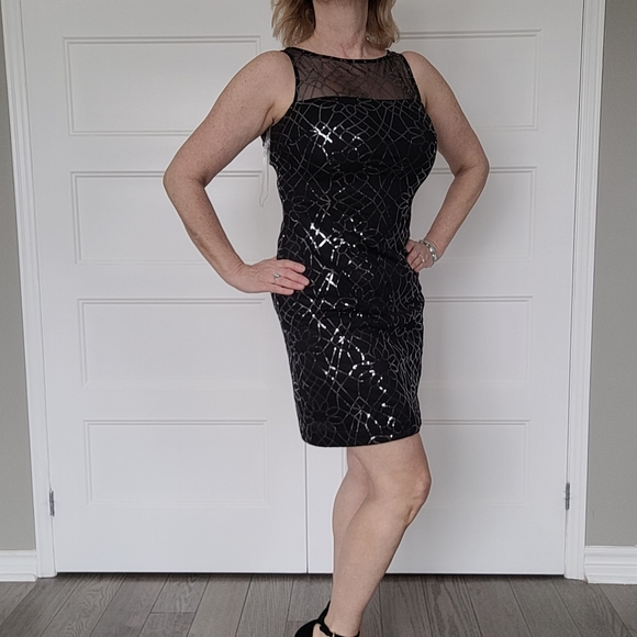 NWOT Chaps size 6 Black and silver cocktail dress - Picture 3 of 12